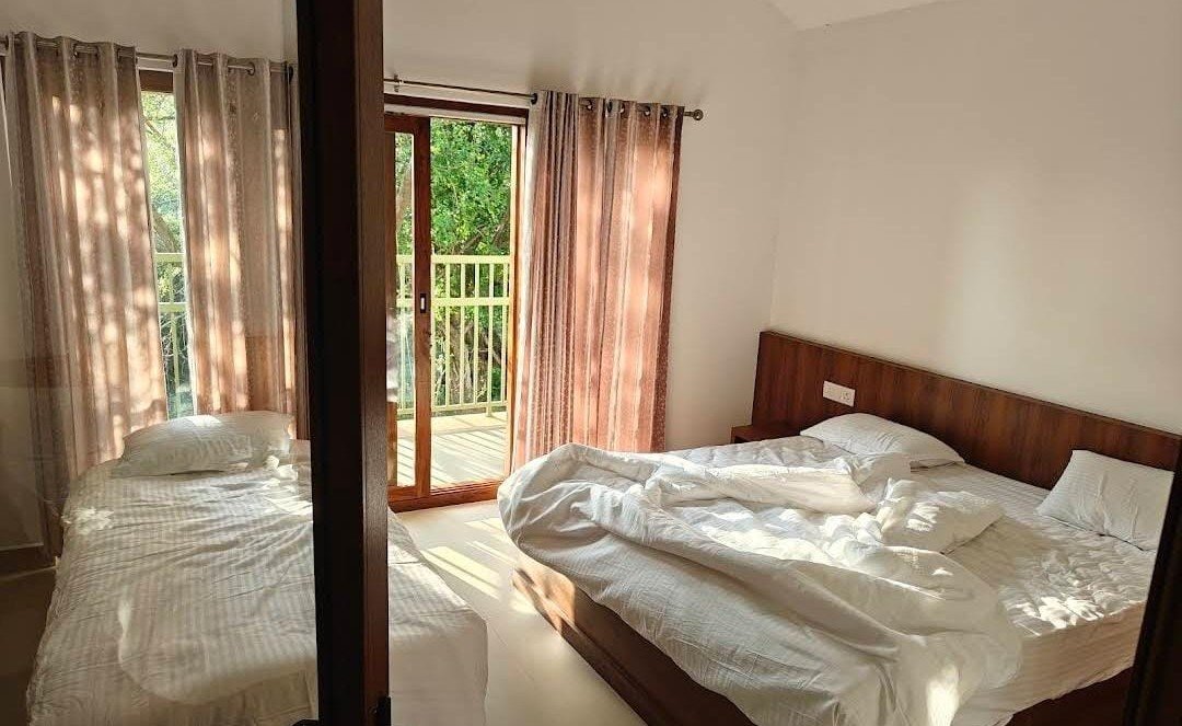 Spacious hill view room at Seetharkundu Resorts Kollengode Palakkad